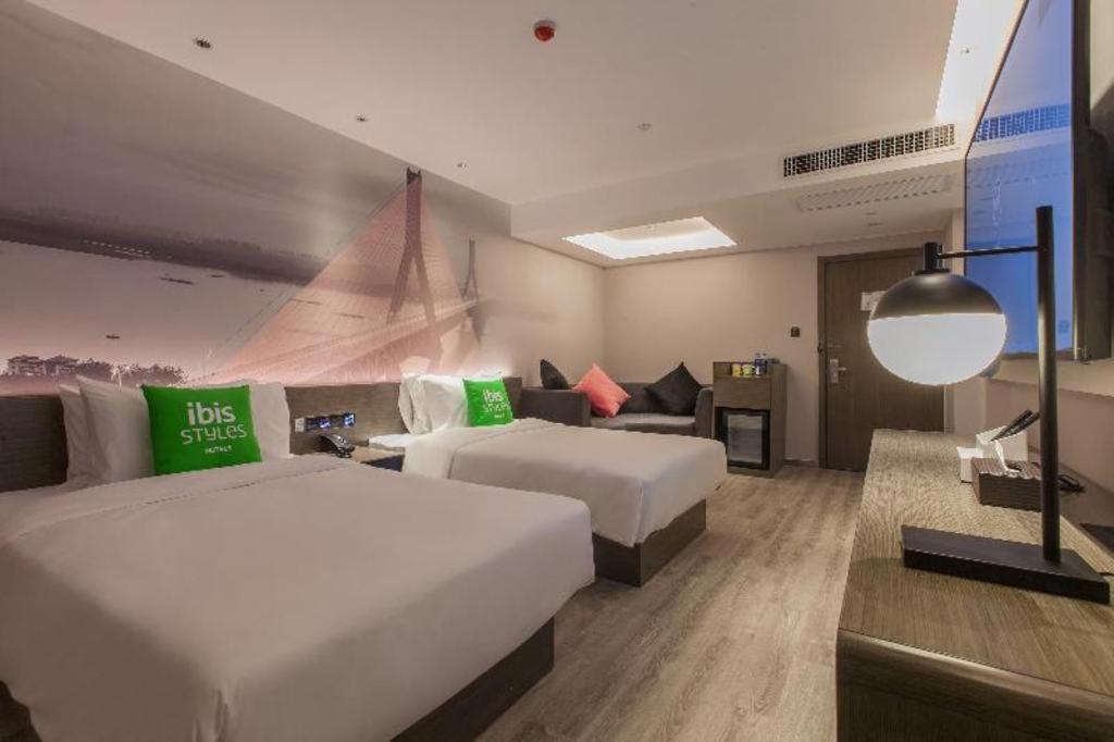Ibis Styles Wuhan Optics Valley Square Hotel Zewnętrze zdjęcie
