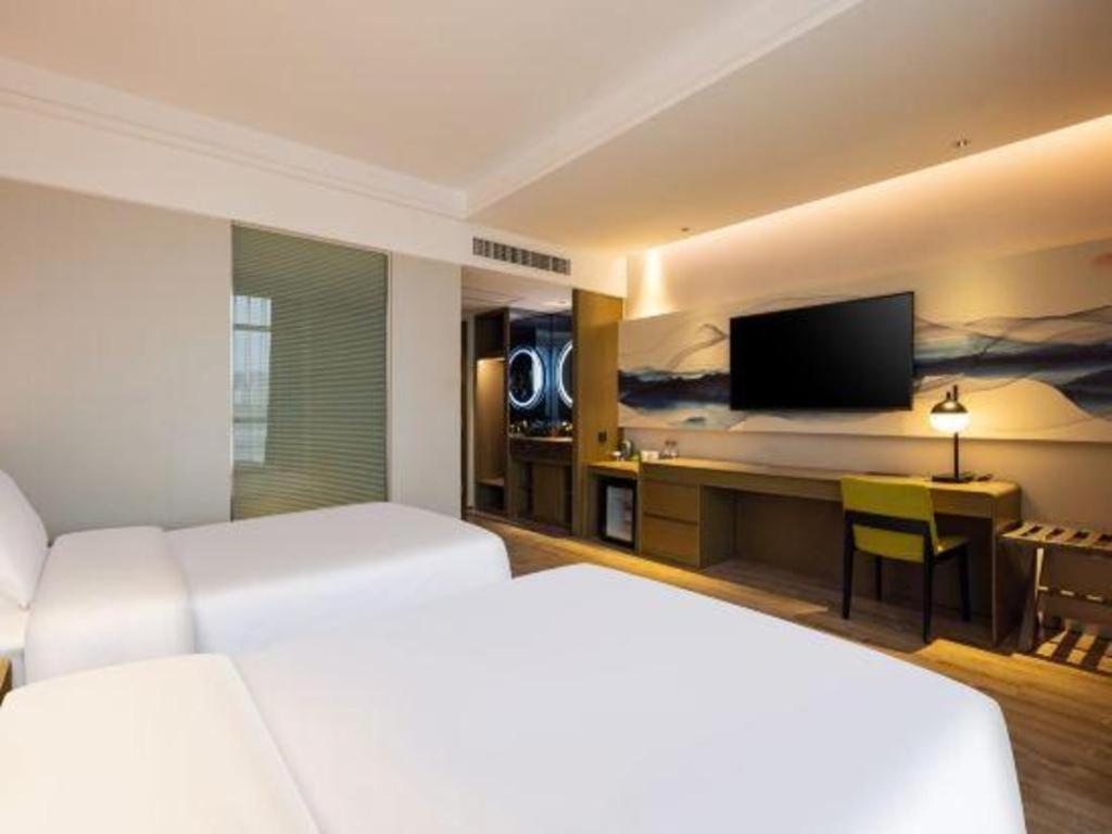Ibis Styles Wuhan Optics Valley Square Hotel Zewnętrze zdjęcie