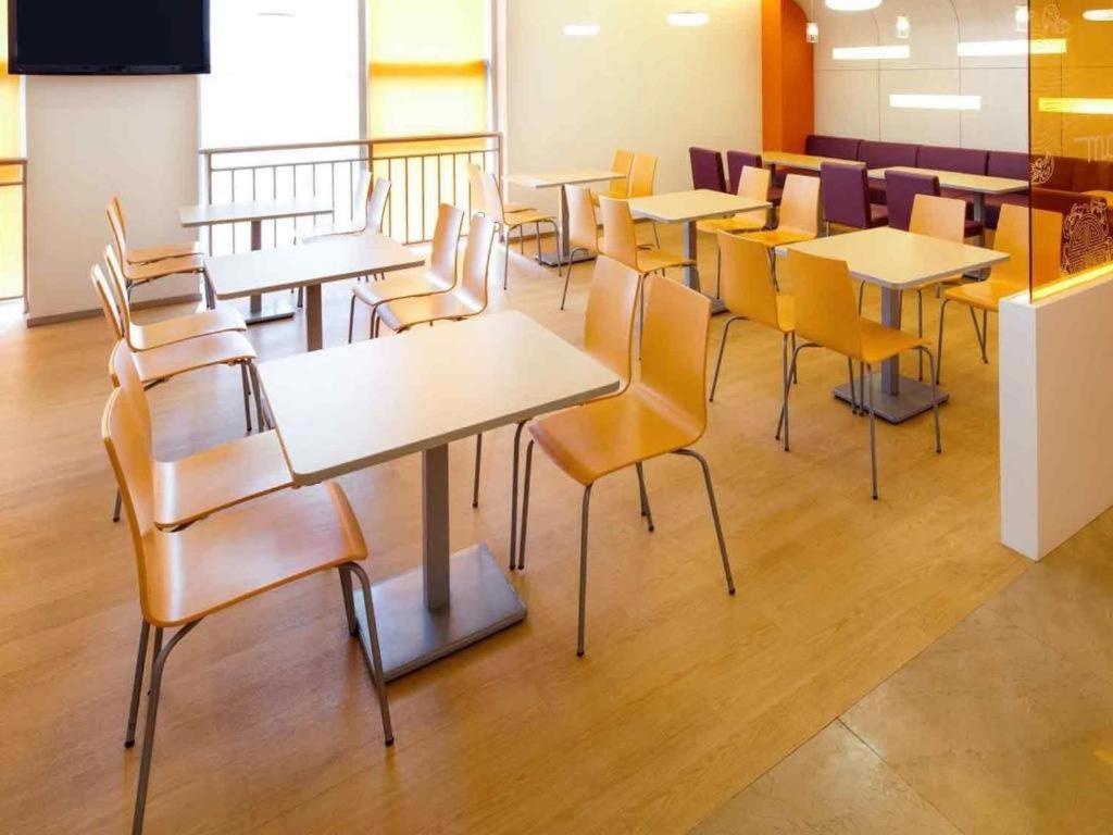 Ibis Styles Wuhan Optics Valley Square Hotel Zewnętrze zdjęcie